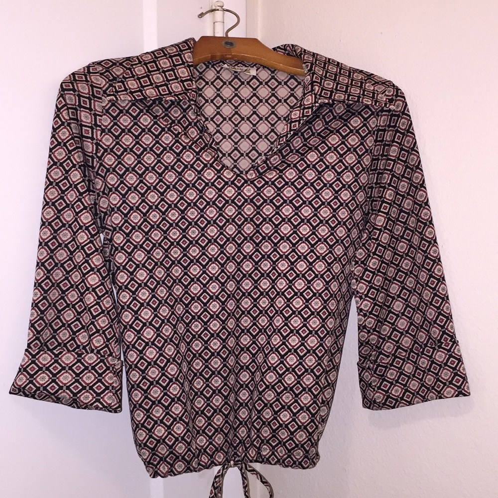 Pattered Cropped blouse